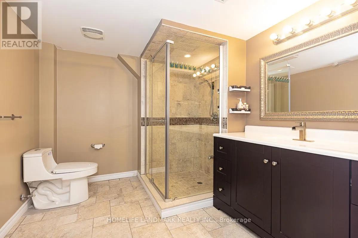 4 PINE BOUGH MANOR