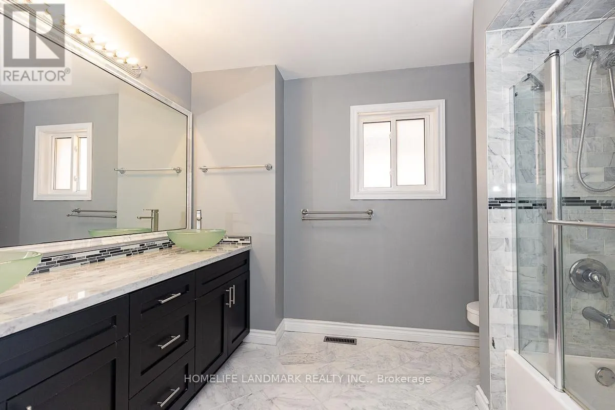 4 PINE BOUGH MANOR