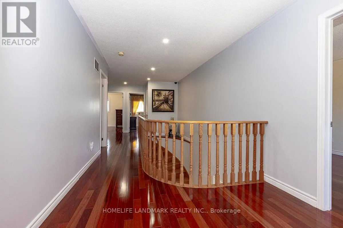 4 PINE BOUGH MANOR