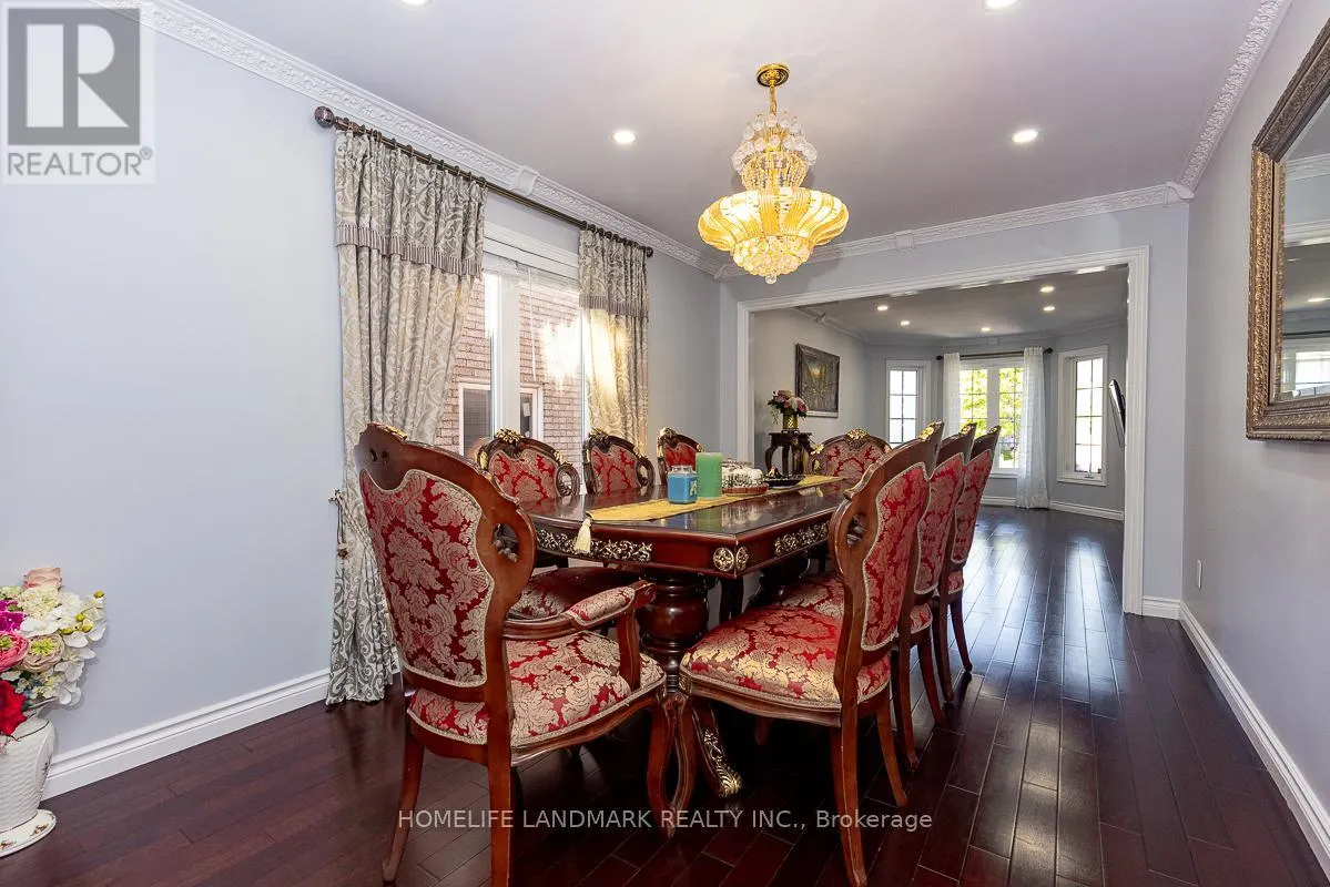 4 PINE BOUGH MANOR