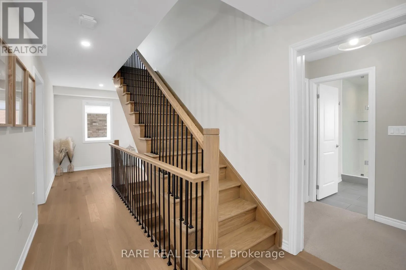 206 STEVENSON CRESCENT