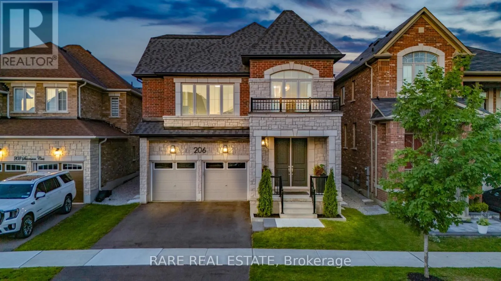 206 STEVENSON CRESCENT