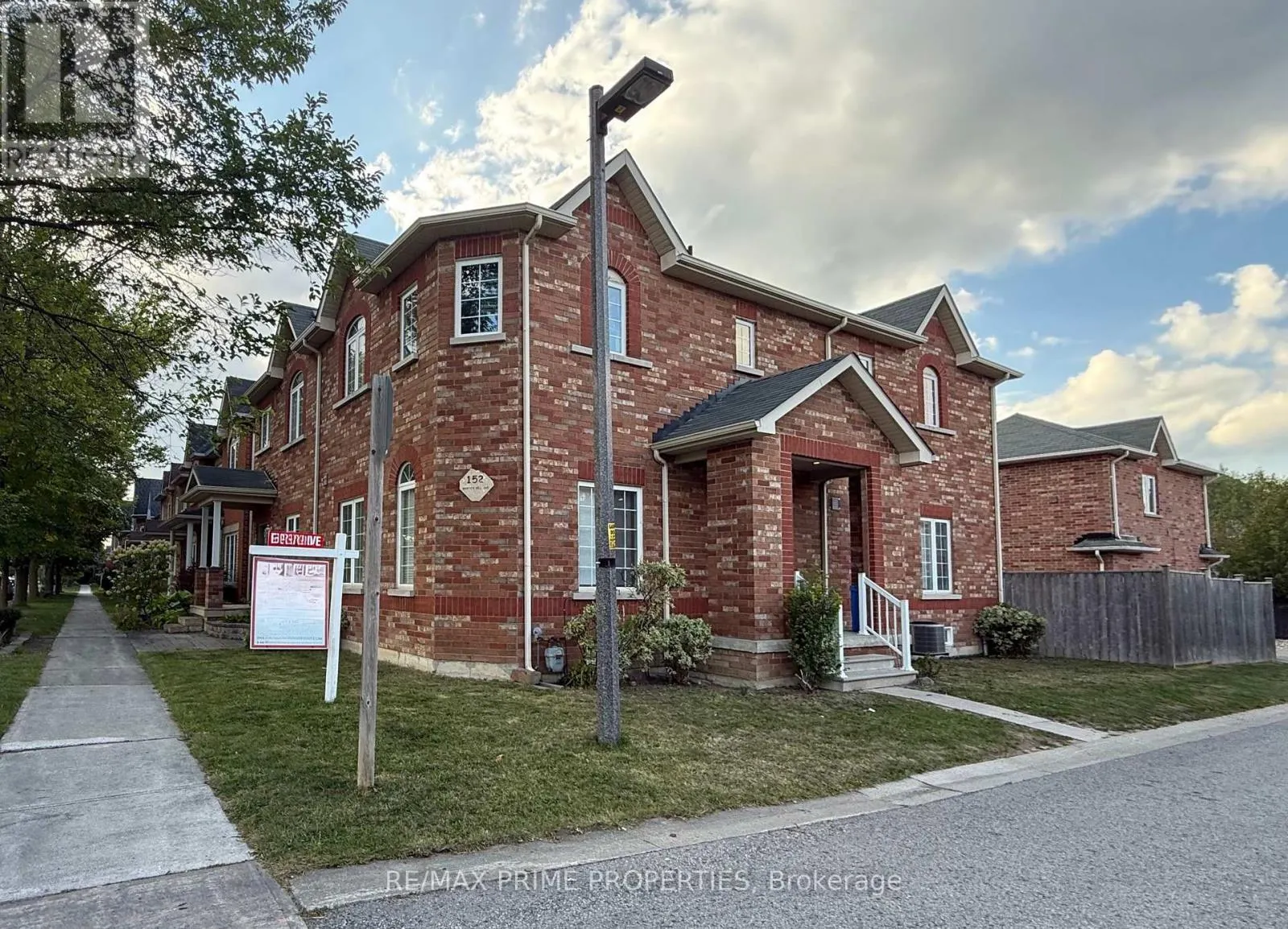152 WHITES HILL AVENUE