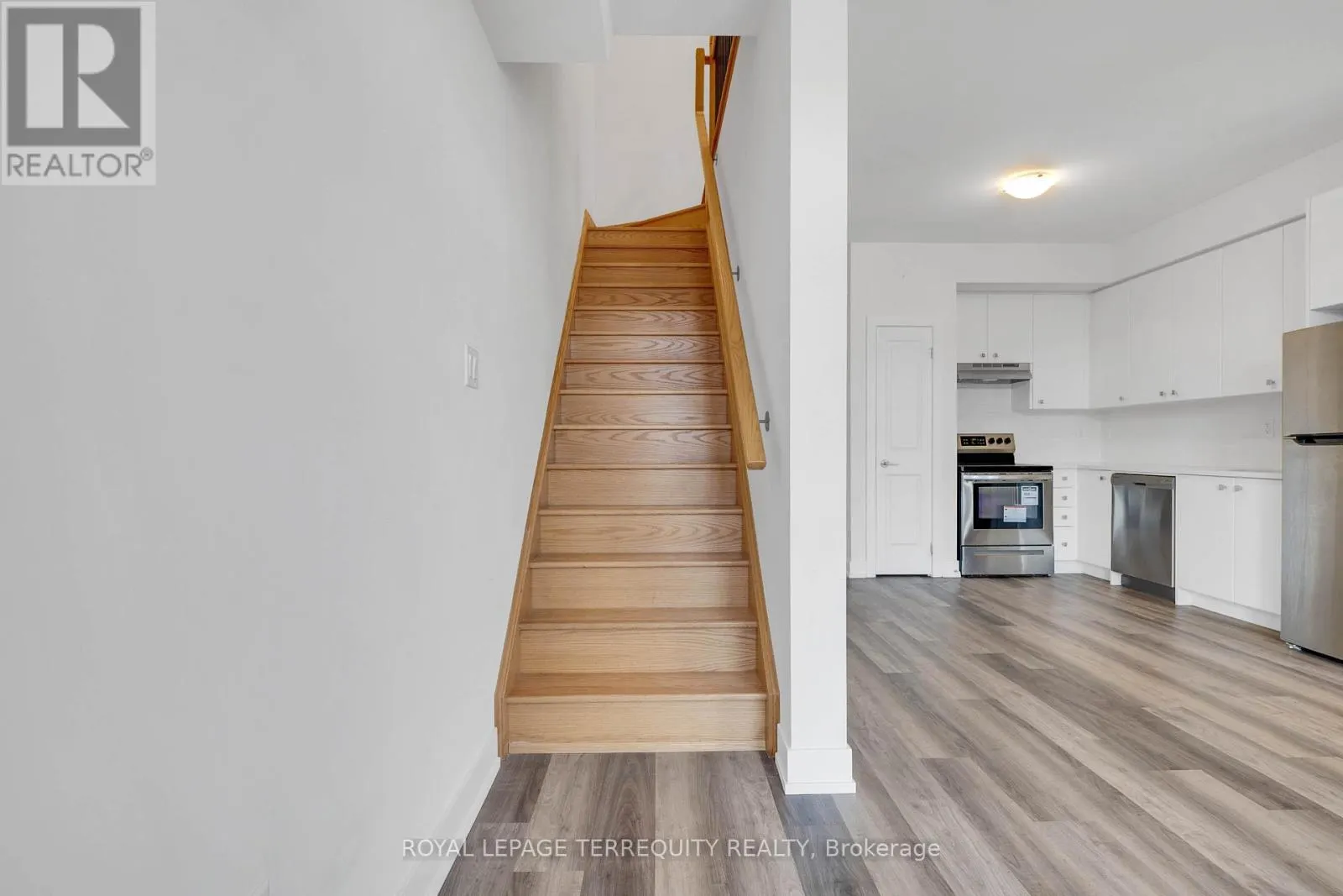 9 - 12860 YONGE STREET