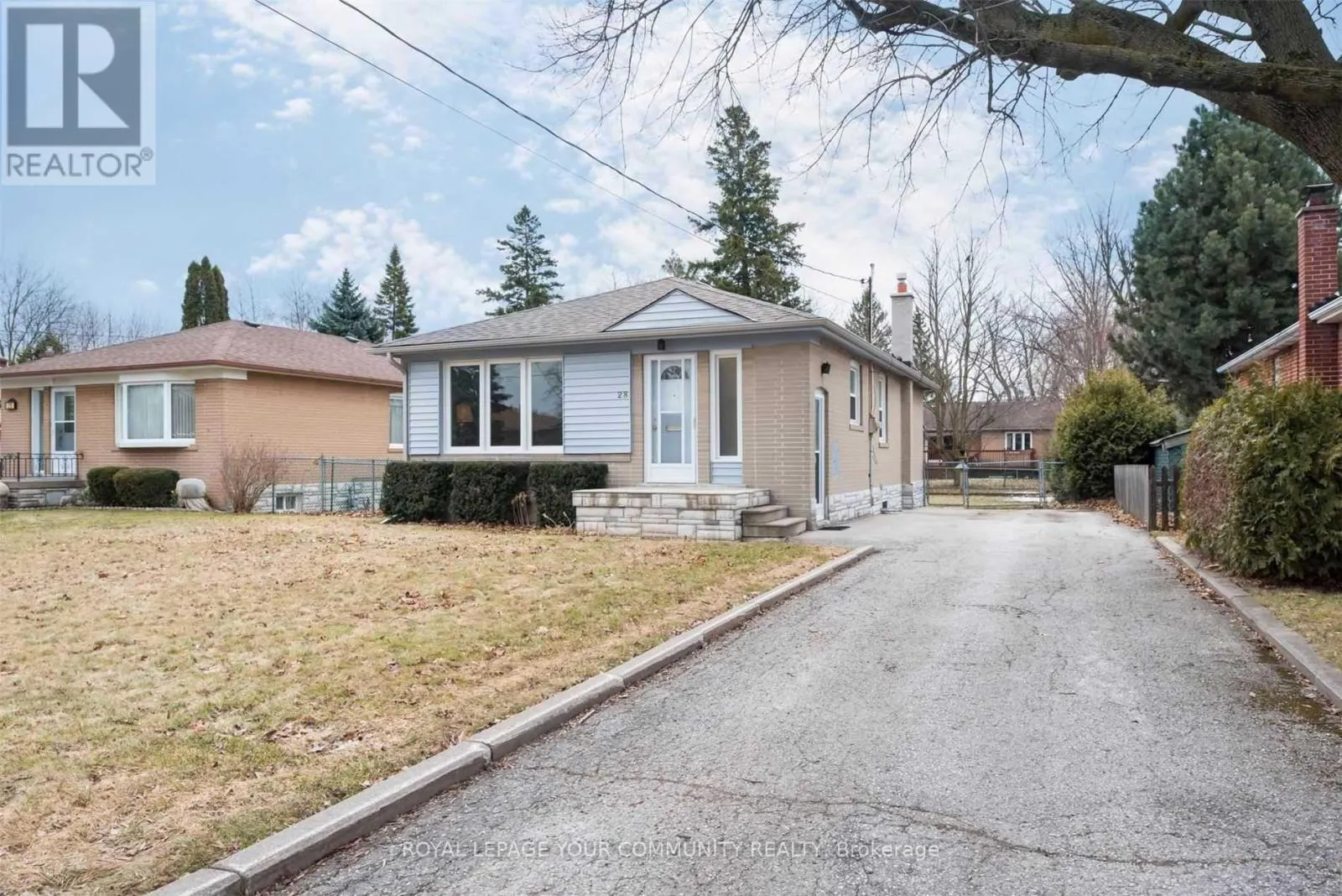 28 ROCKPORT CRESCENT
