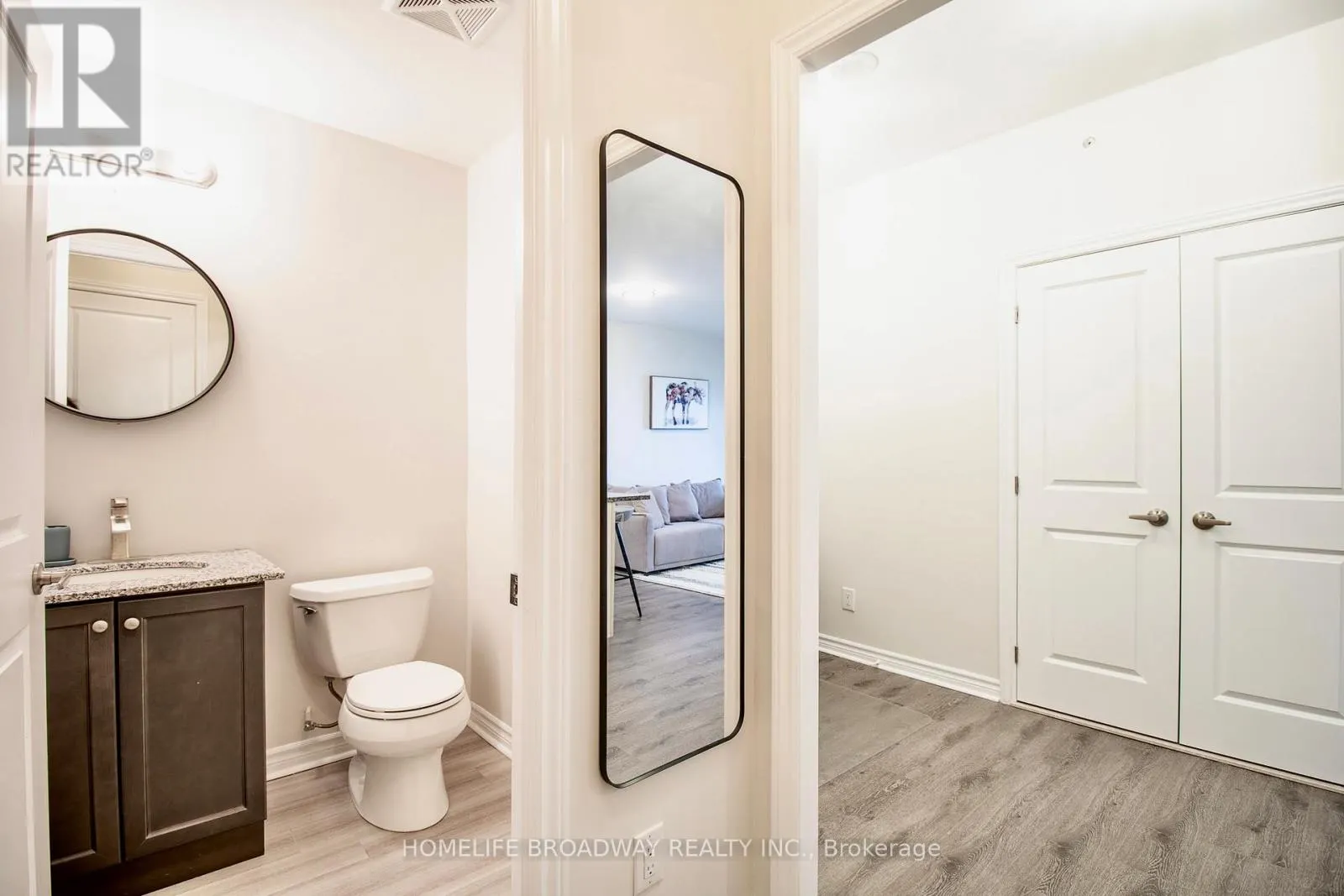 815 - 9255 JANE STREET