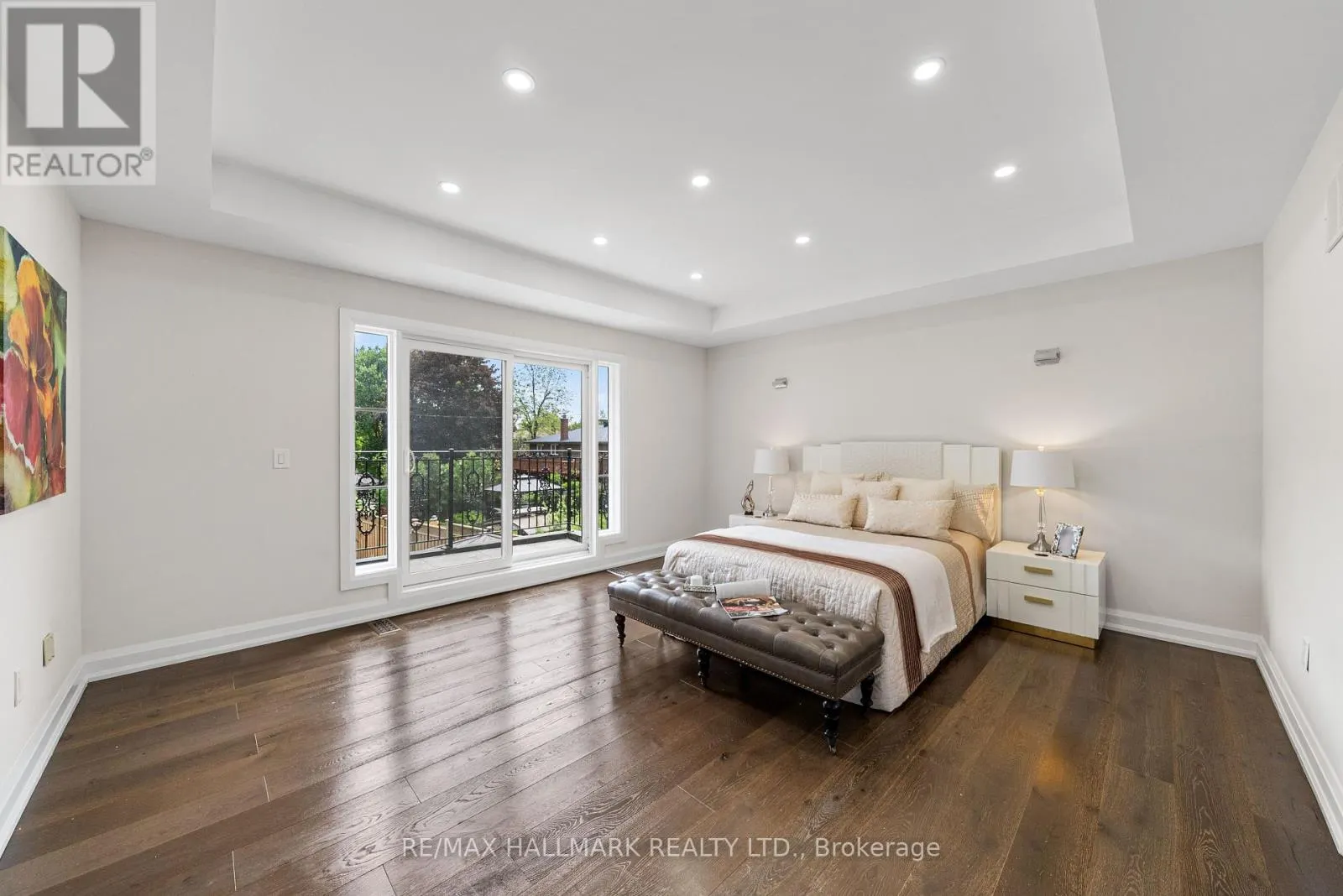 220 GRANDVIEW AVENUE