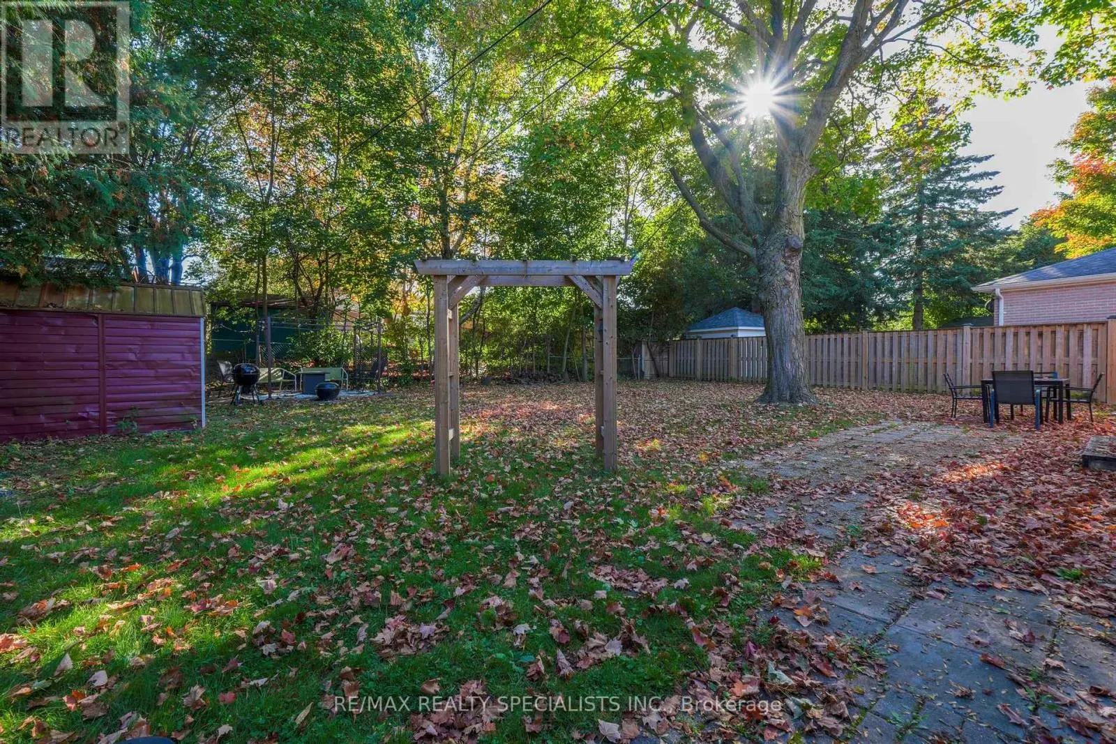 18 CORBETT CRESCENT