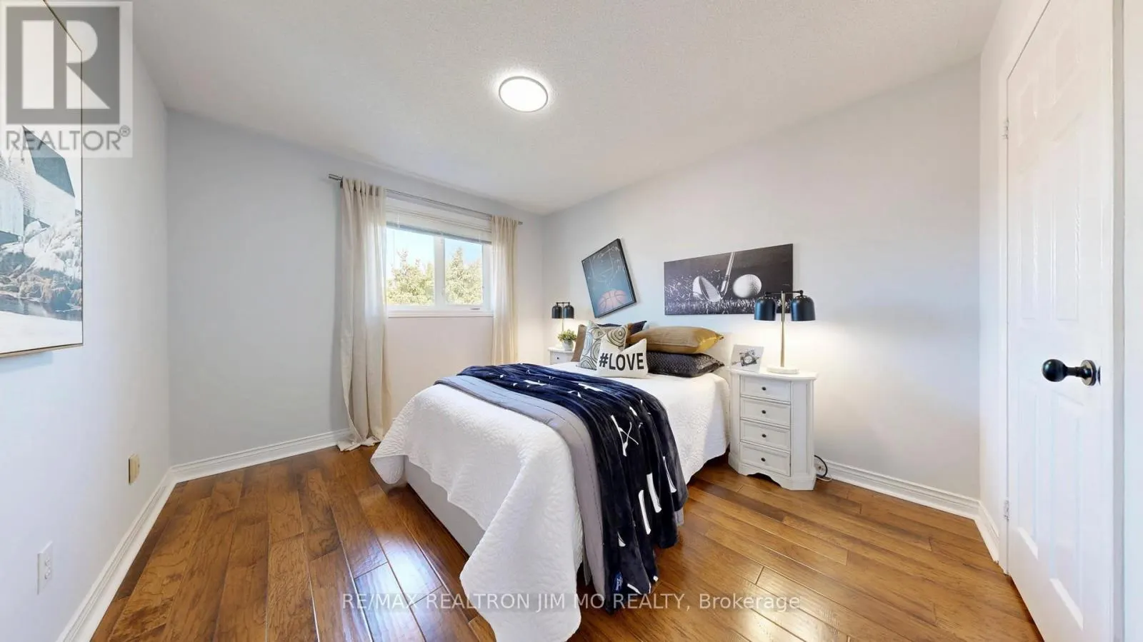 543 GREIG CIRCLE