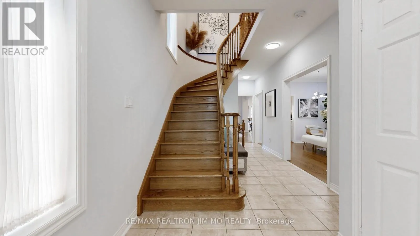 543 GREIG CIRCLE