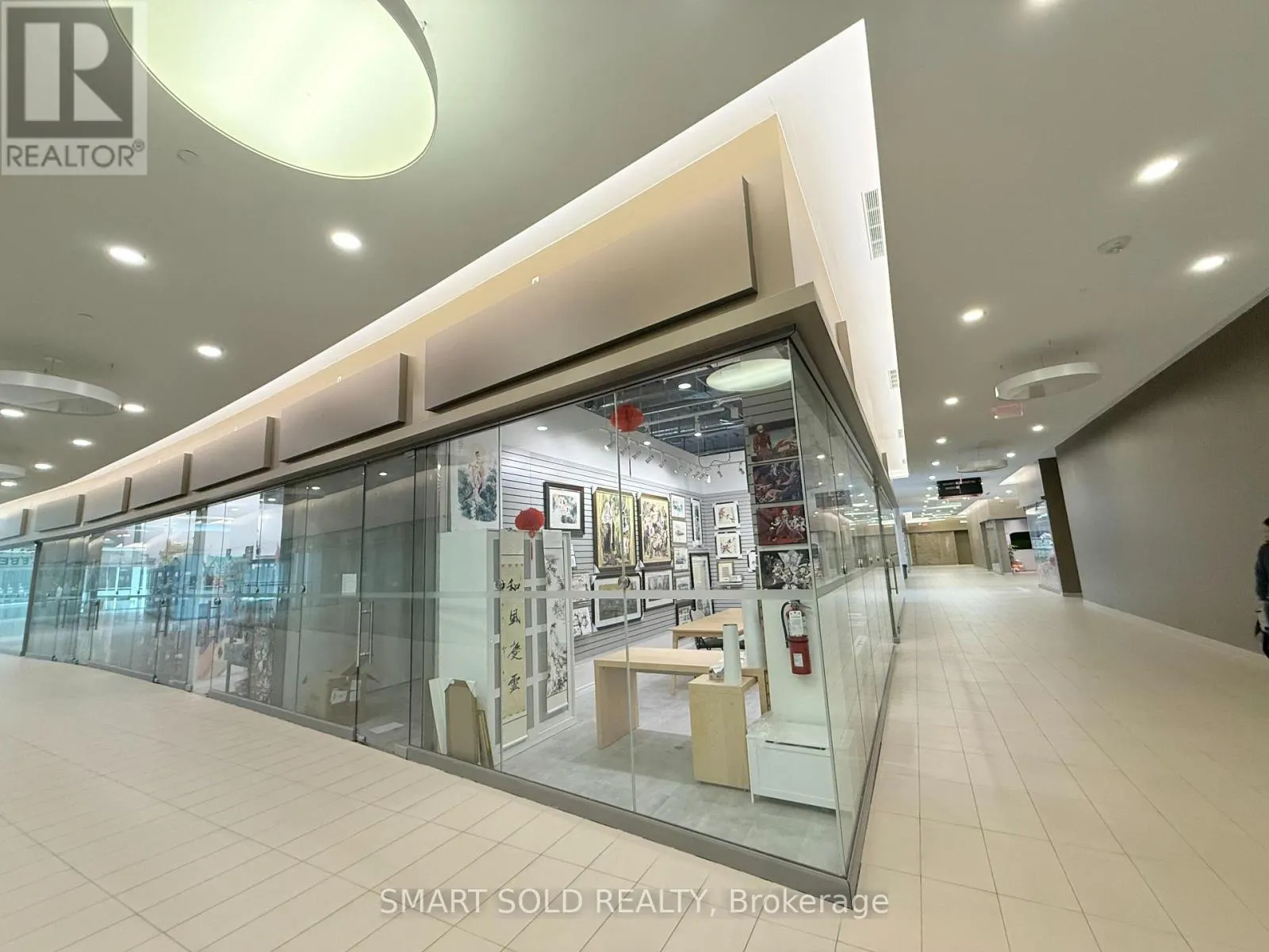 2C20 - 9390 WOODBINE AVENUE