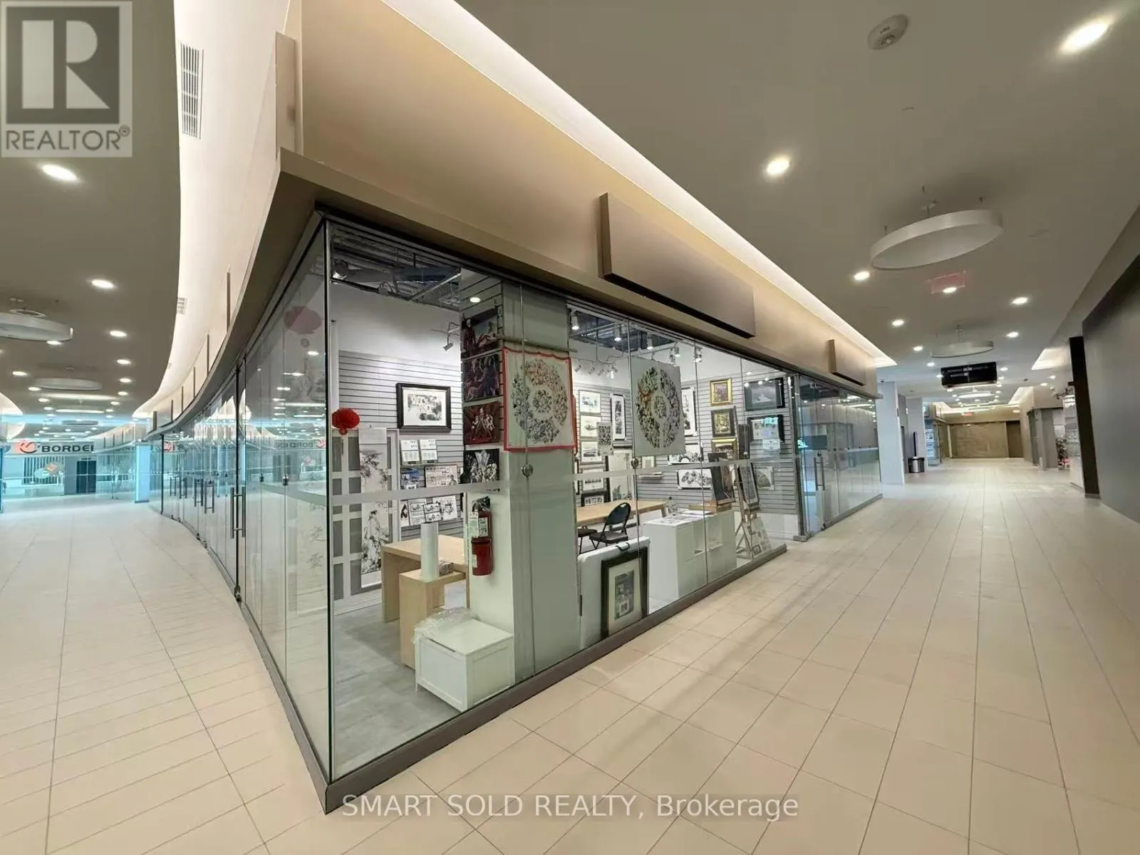 2C20 - 9390 WOODBINE AVENUE
