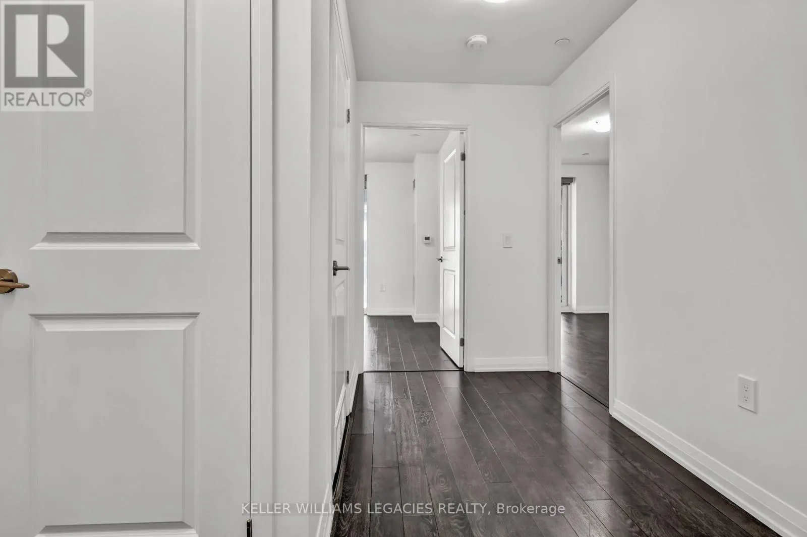 106 - 99 EAGLE ROCK WAY