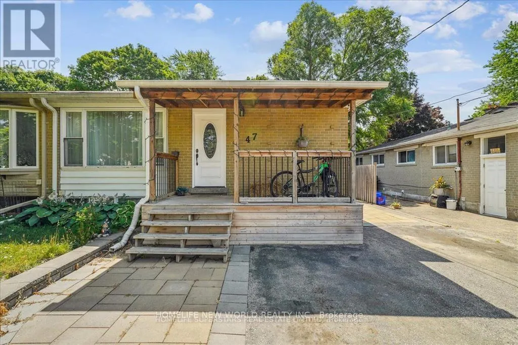 UPPER - 47 DAVIS ROAD