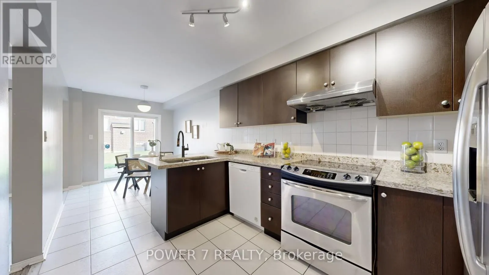 287 PENNDUTCH CIRCLE