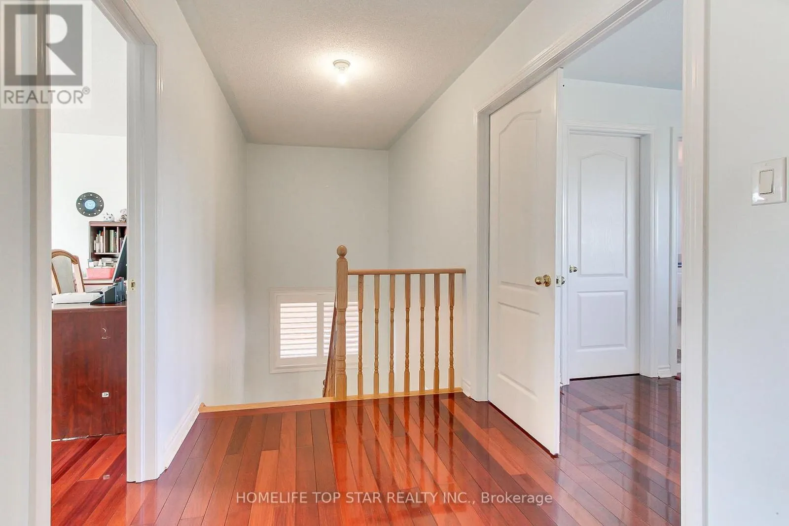 231 KNAPTON DRIVE