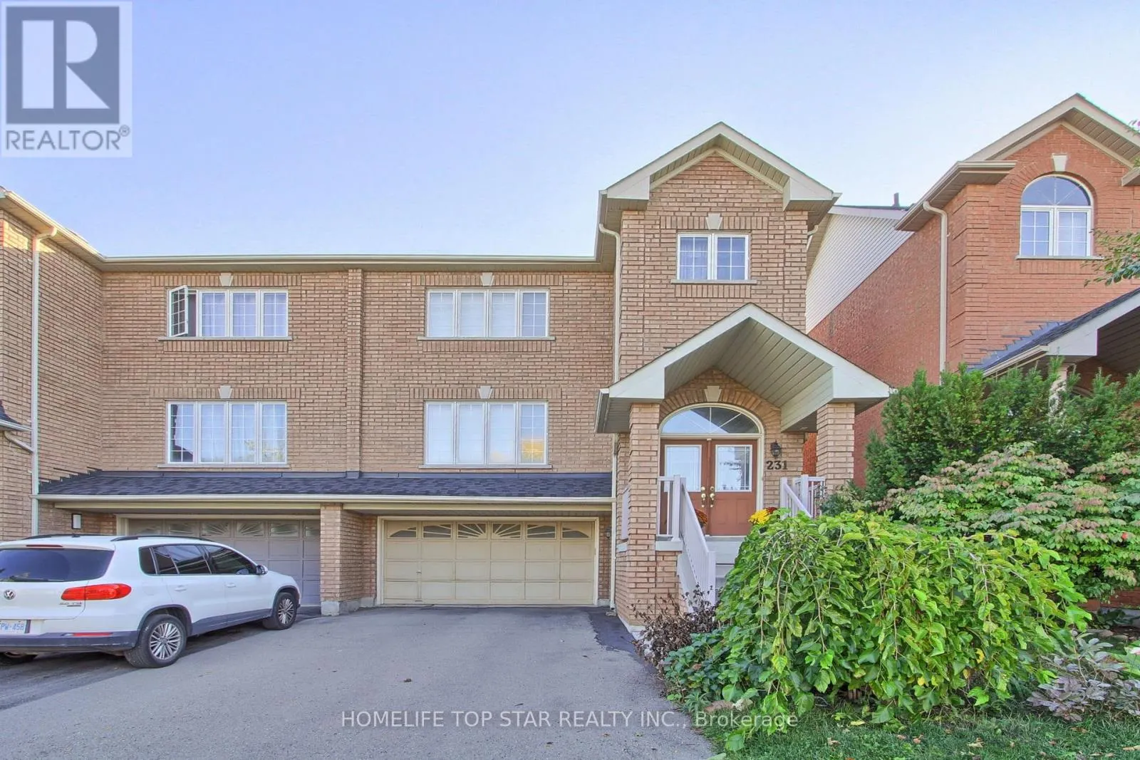 231 KNAPTON DRIVE