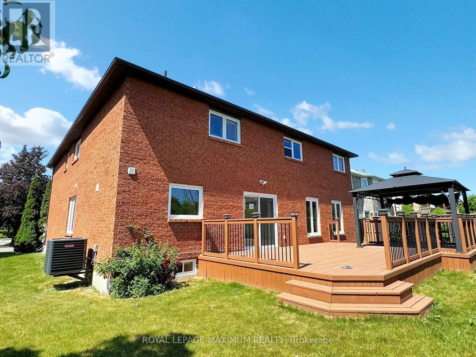 22 A WALTHAM CRESCENT