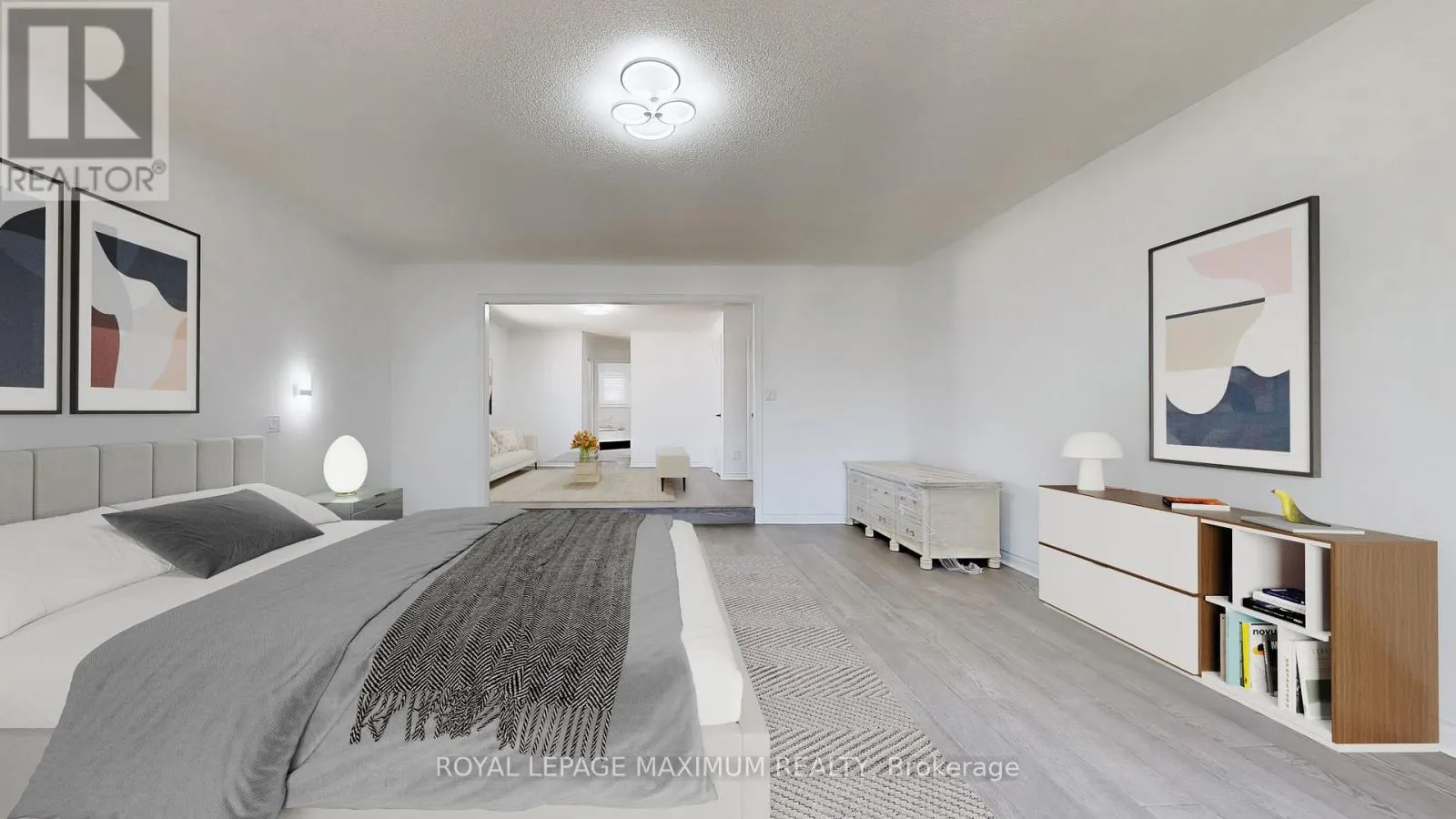 22 A WALTHAM CRESCENT