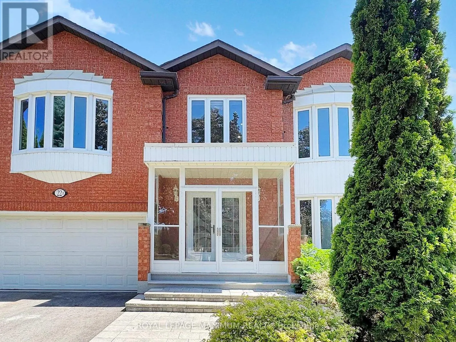 22 A WALTHAM CRESCENT