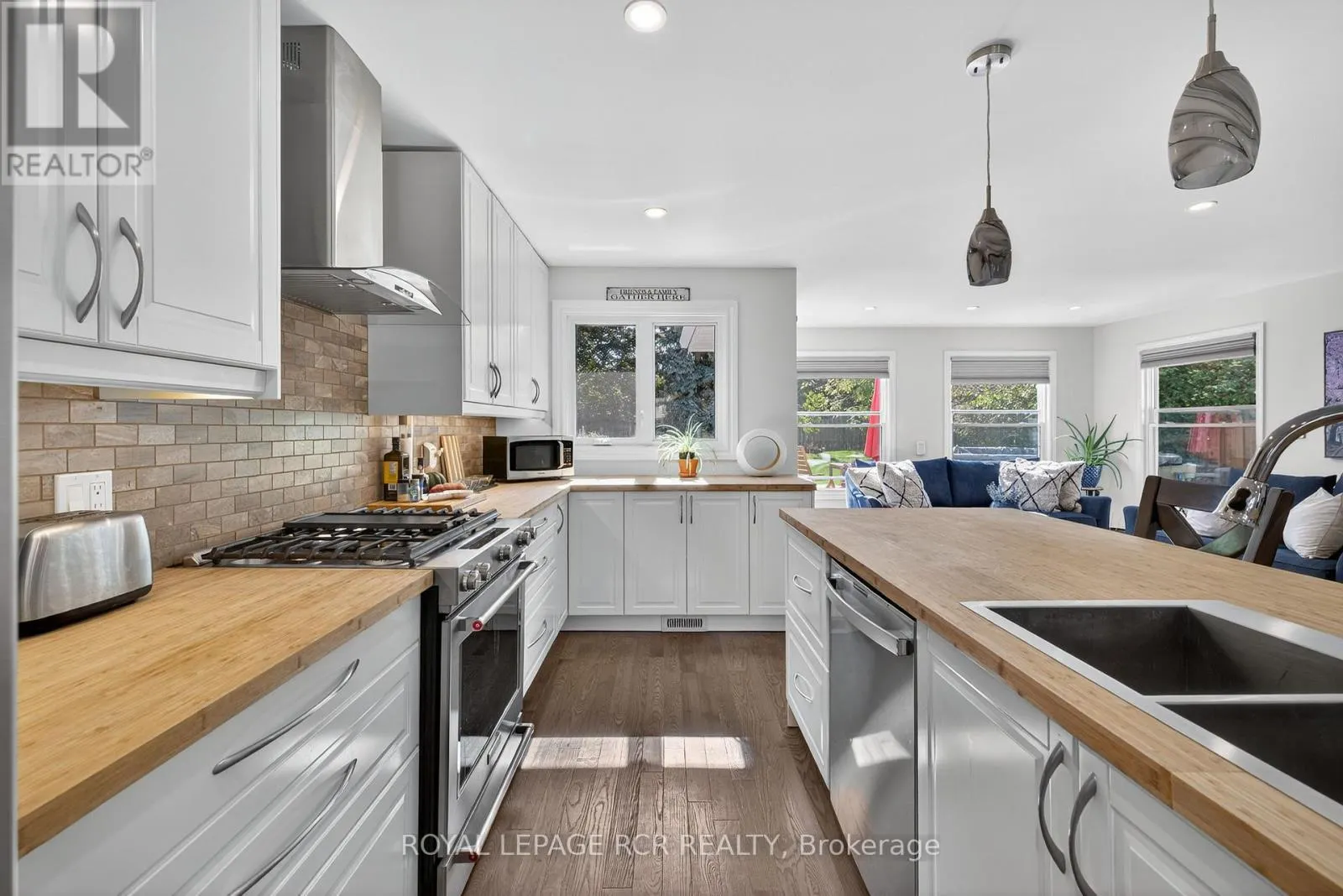 33 SUMMERHILL ROAD