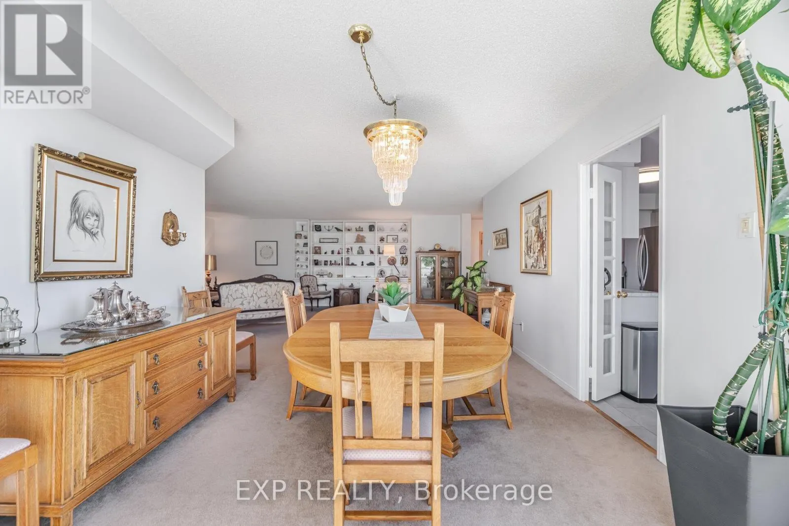 613 - 7825 BAYVIEW AVENUE