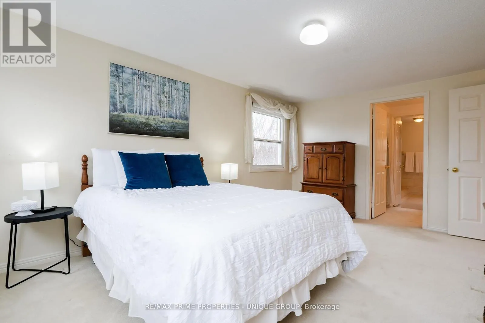 9 LONGWATER CHASE
