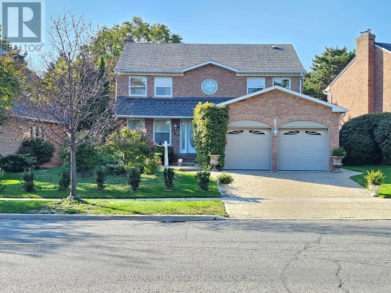 9 LONGWATER CHASE