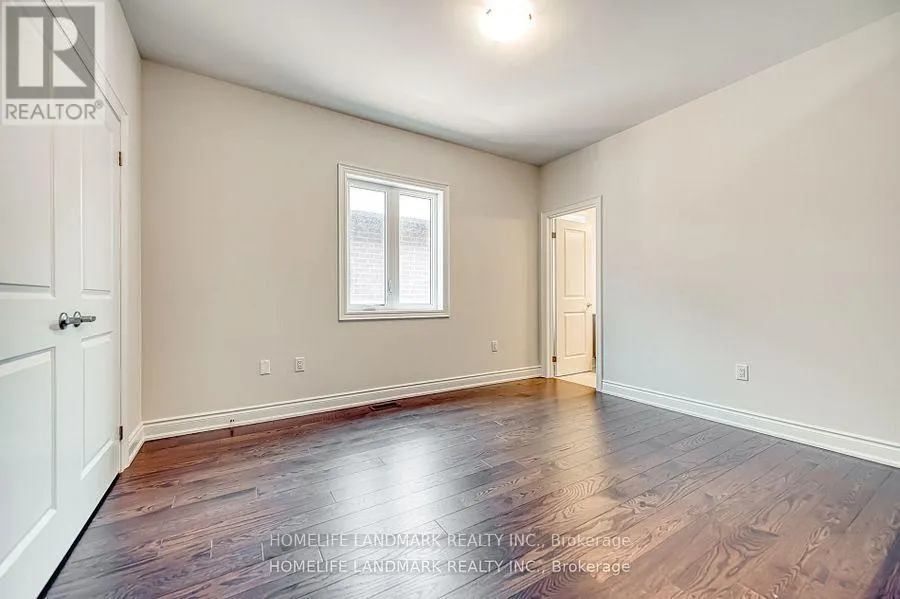 160 WINTHROP CRESCENT