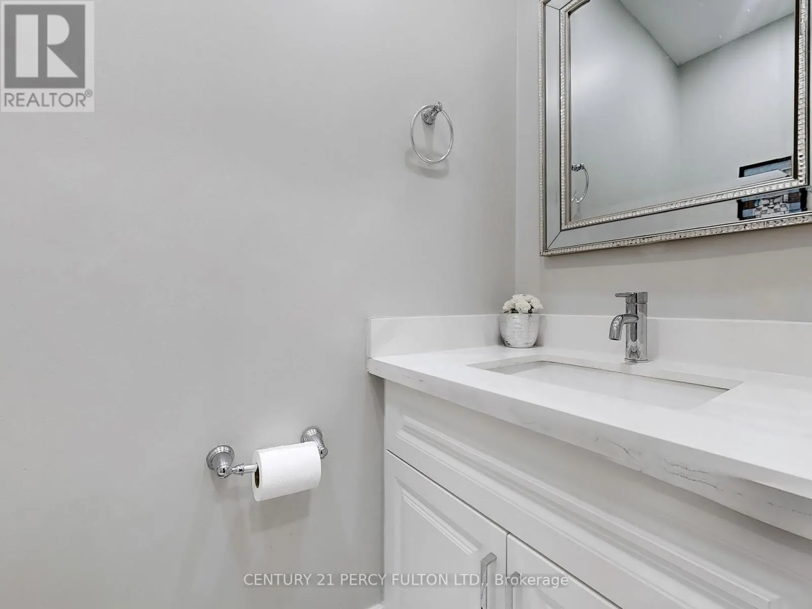 74 DOUBTFIRE CRESCENT