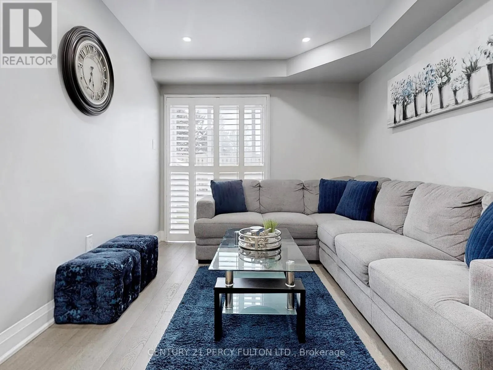 74 DOUBTFIRE CRESCENT