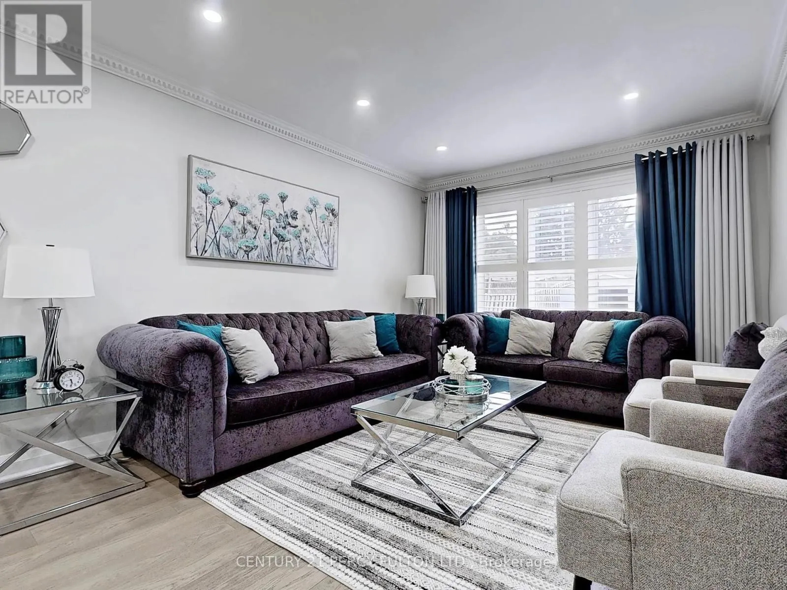 74 DOUBTFIRE CRESCENT