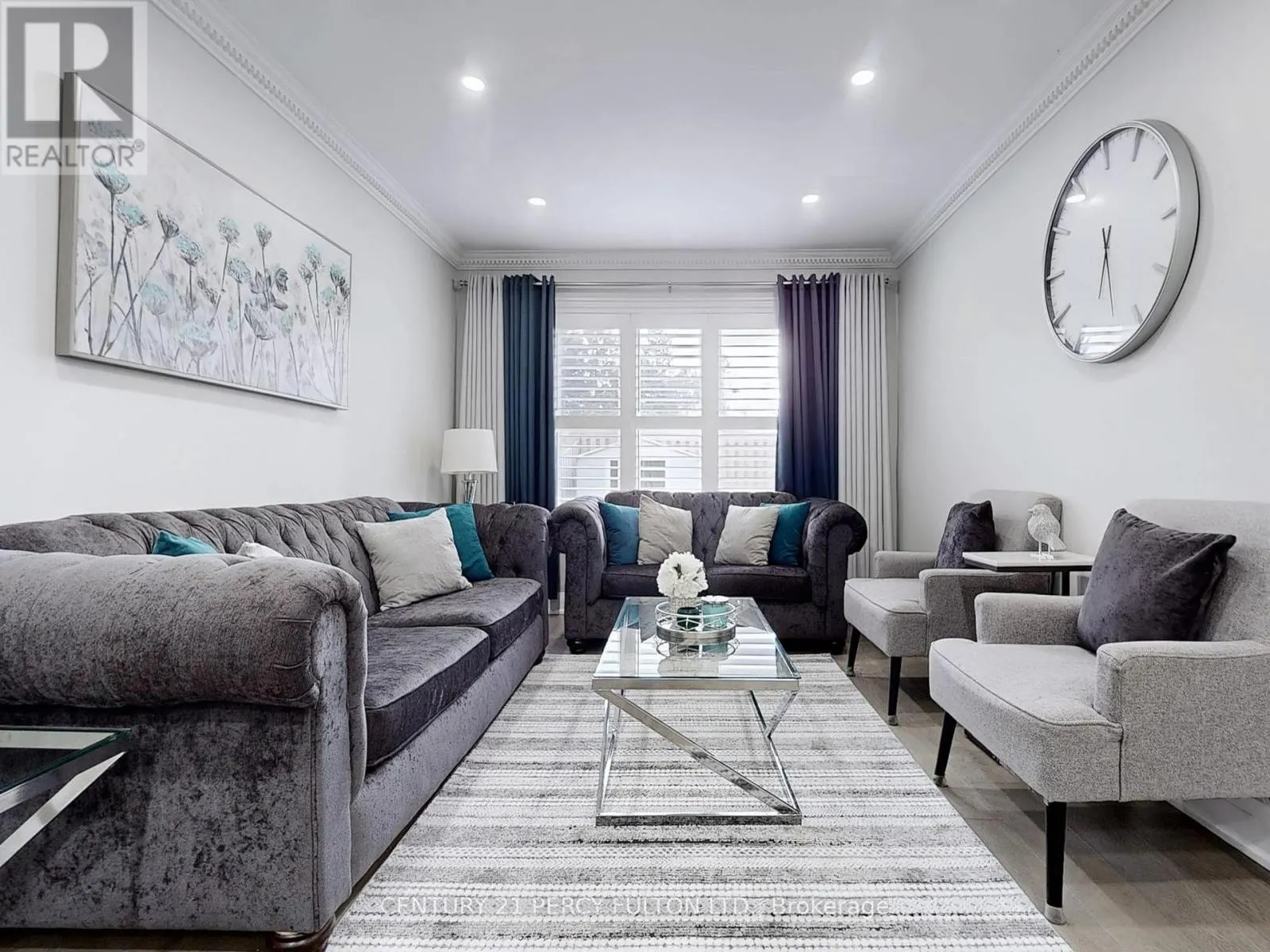 74 DOUBTFIRE CRESCENT
