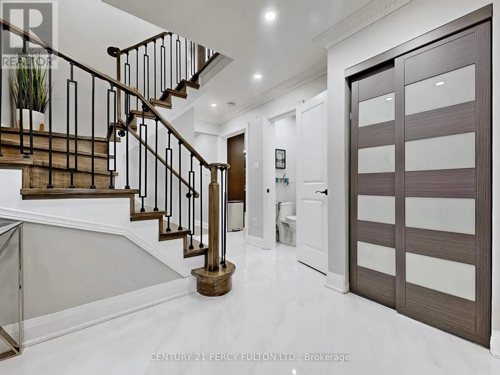 74 DOUBTFIRE CRESCENT