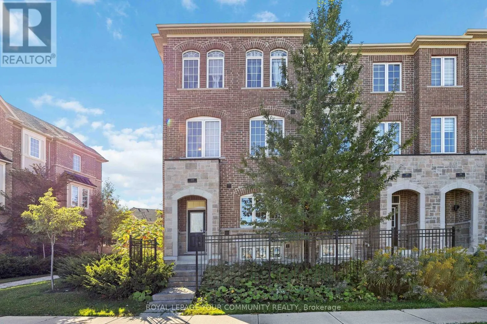 320 CLAY STONES STREET