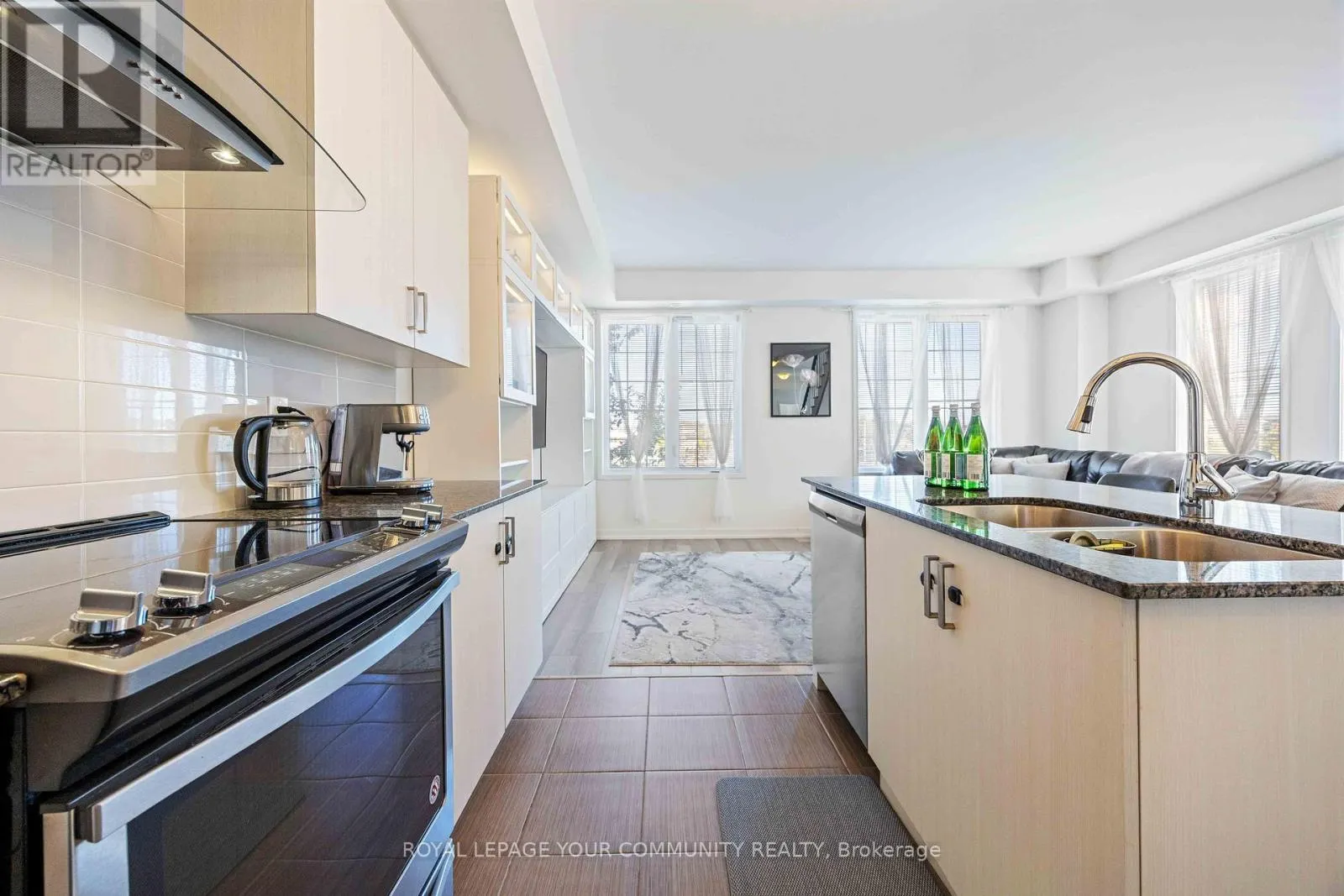 320 CLAY STONES STREET