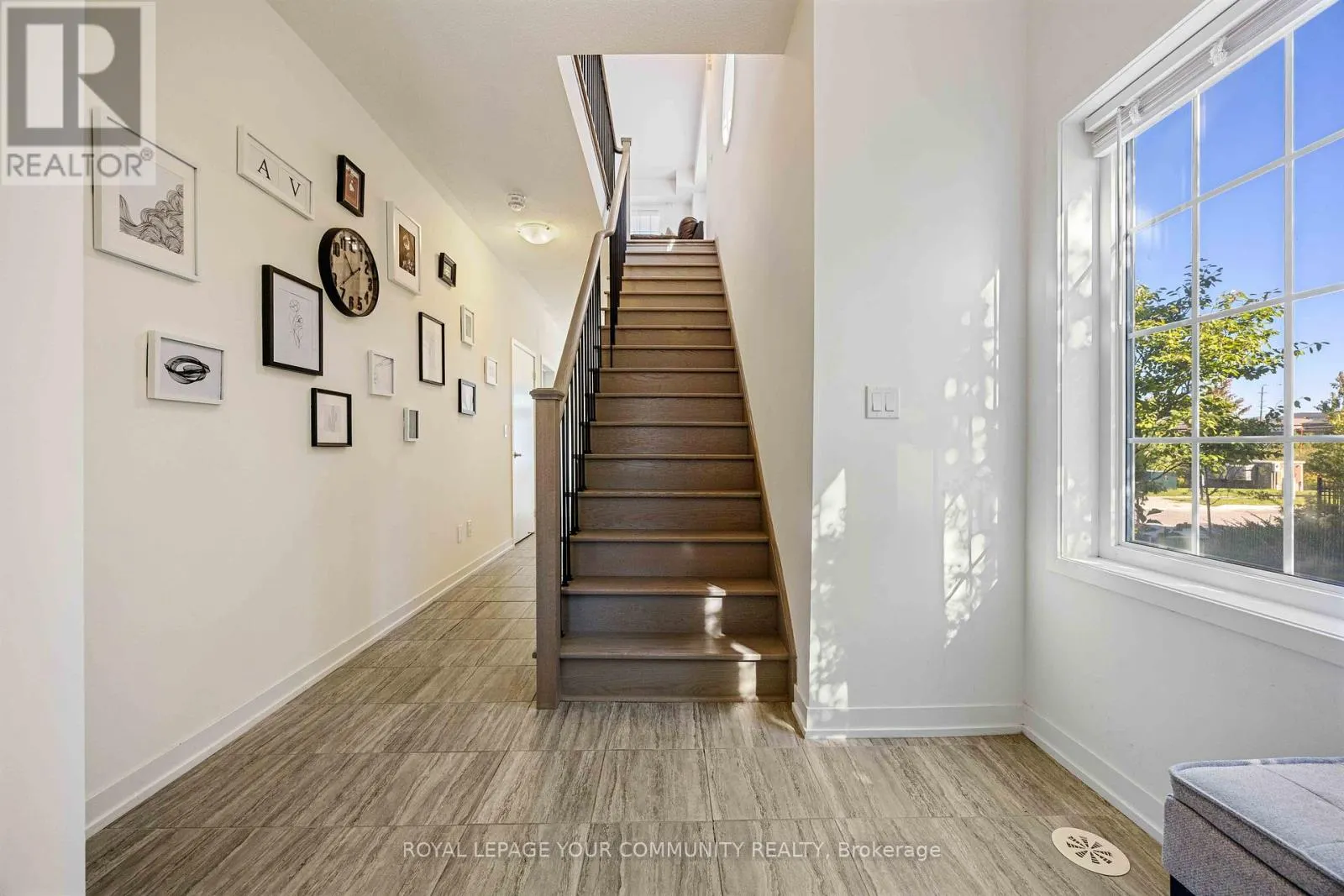 320 CLAY STONES STREET