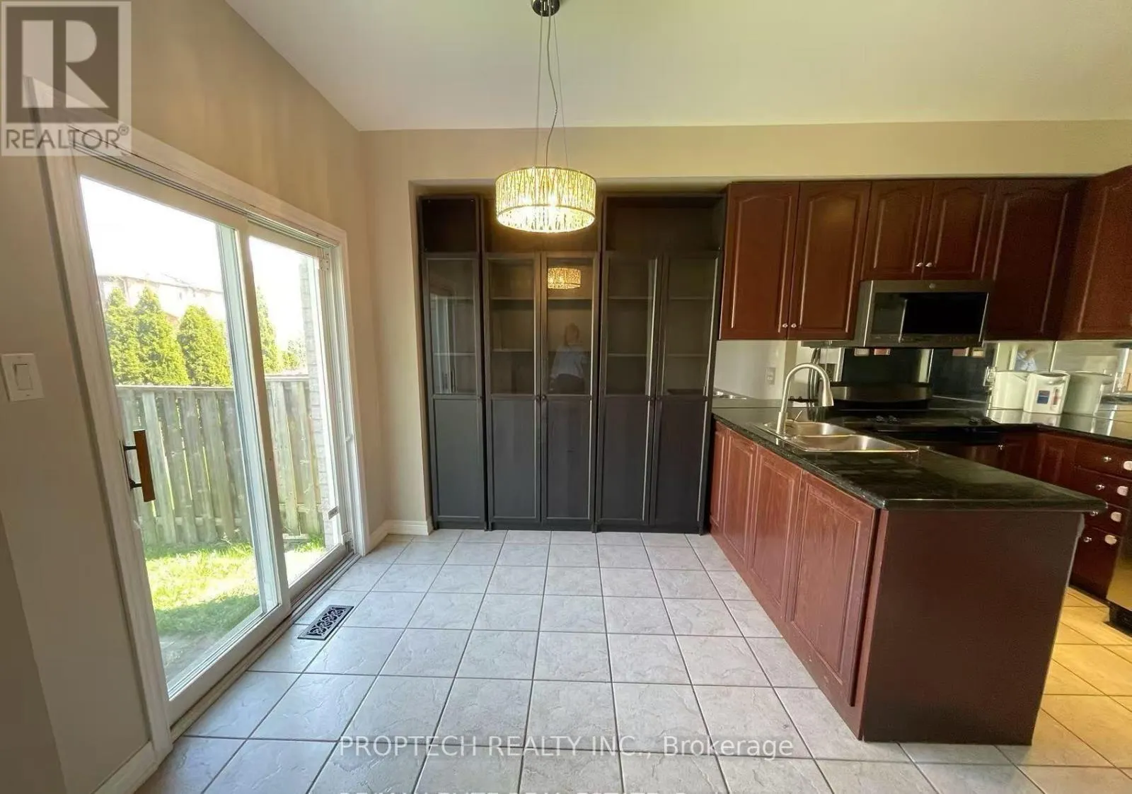 220 FARMSTEAD ROAD