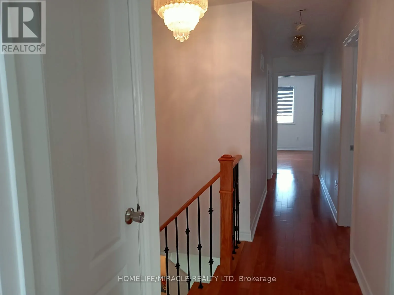 2 NESSIE STREET