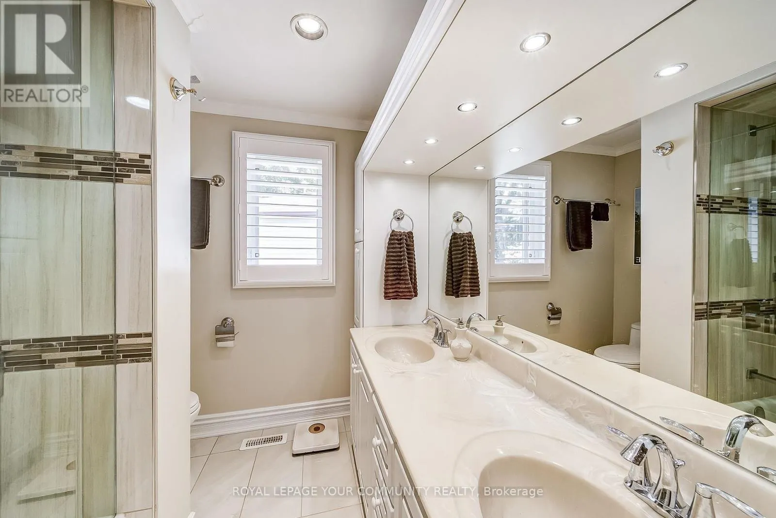 36 DEVINS DRIVE