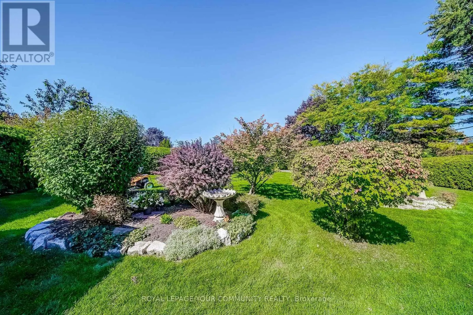 36 DEVINS DRIVE