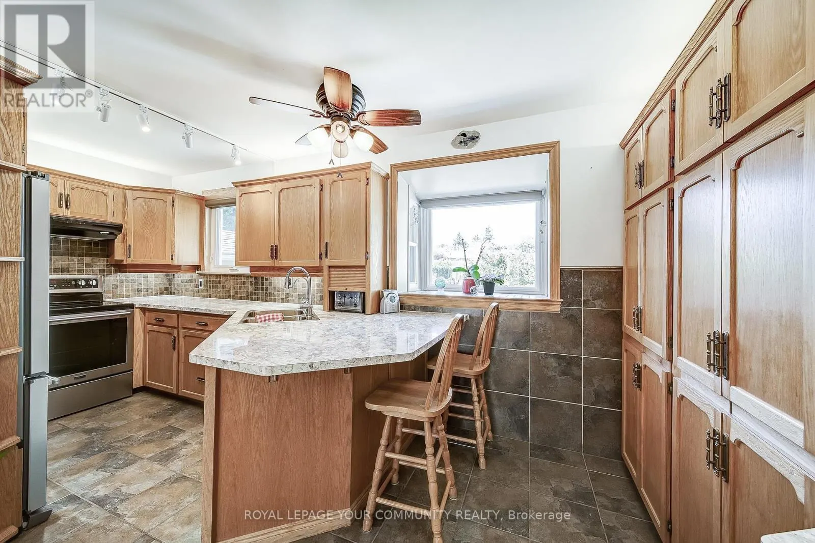 36 DEVINS DRIVE