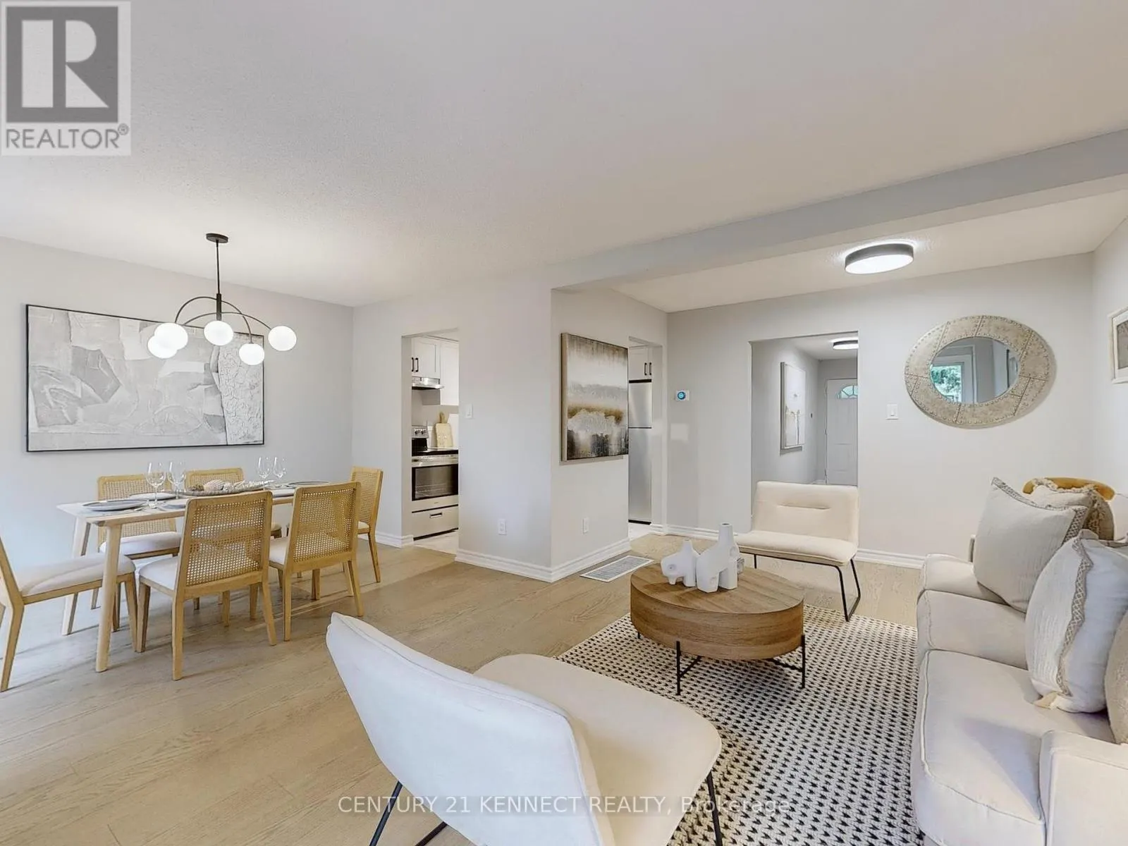 8 - 105 CARLTON ROAD