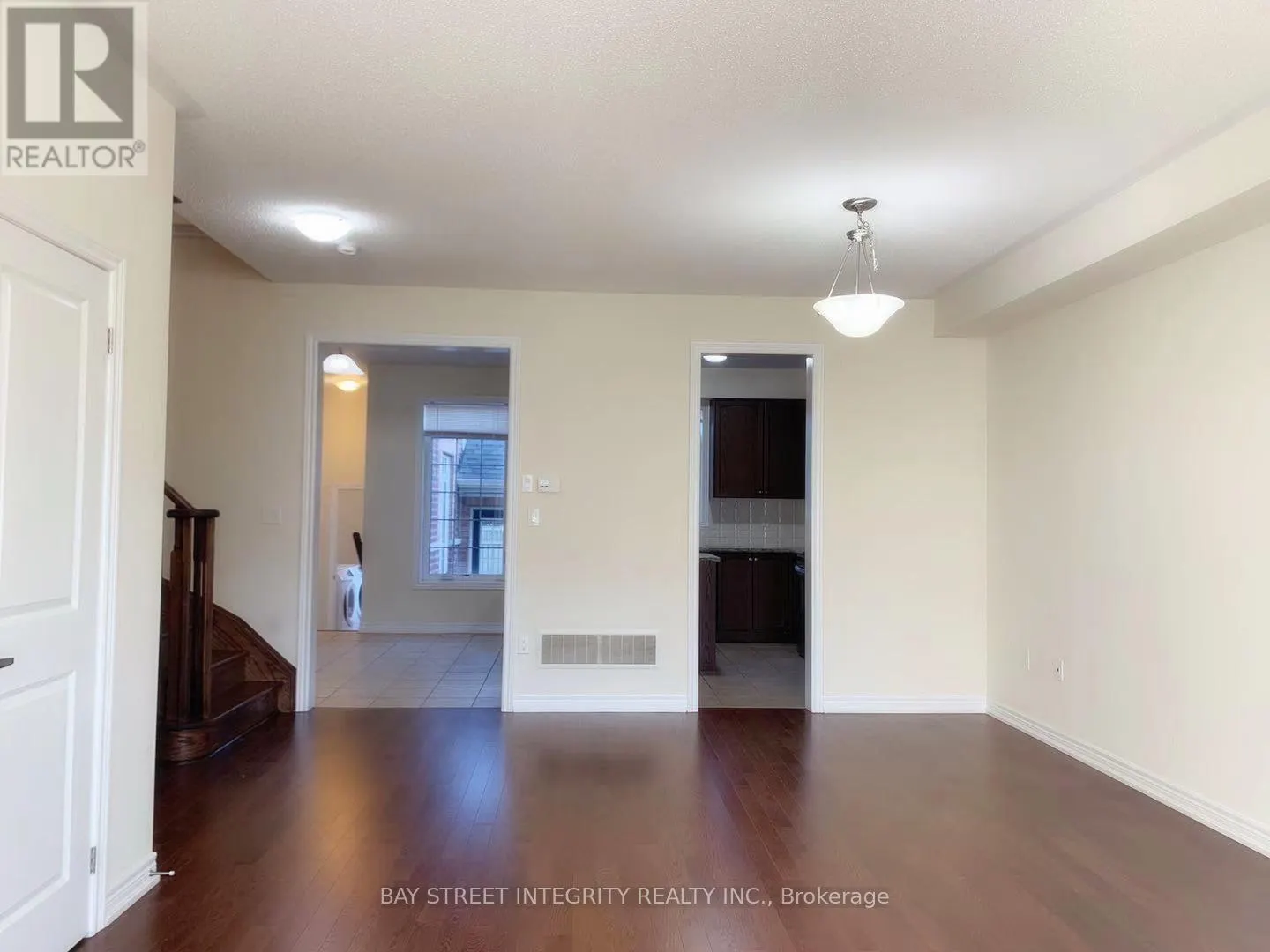 213 EAST'S CORNERS BOULEVARD