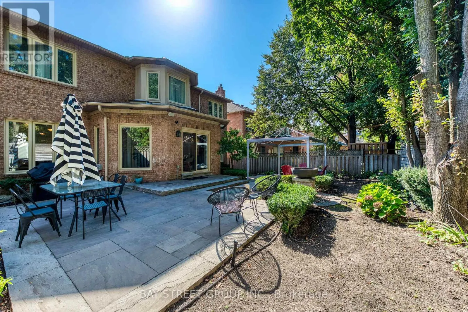 128 BEVERLEY GLEN BOULEVARD