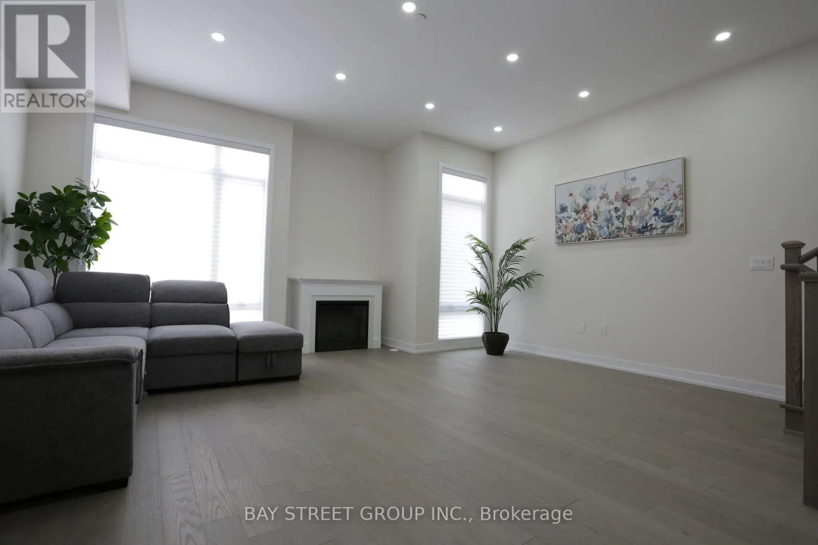 11 INGERSOLL LANE