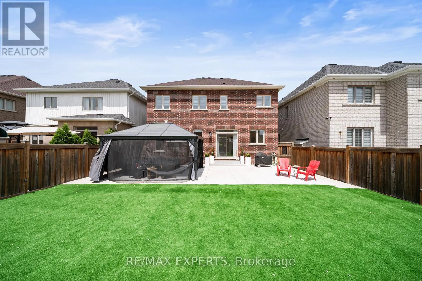 174 SHARPE CRESCENT