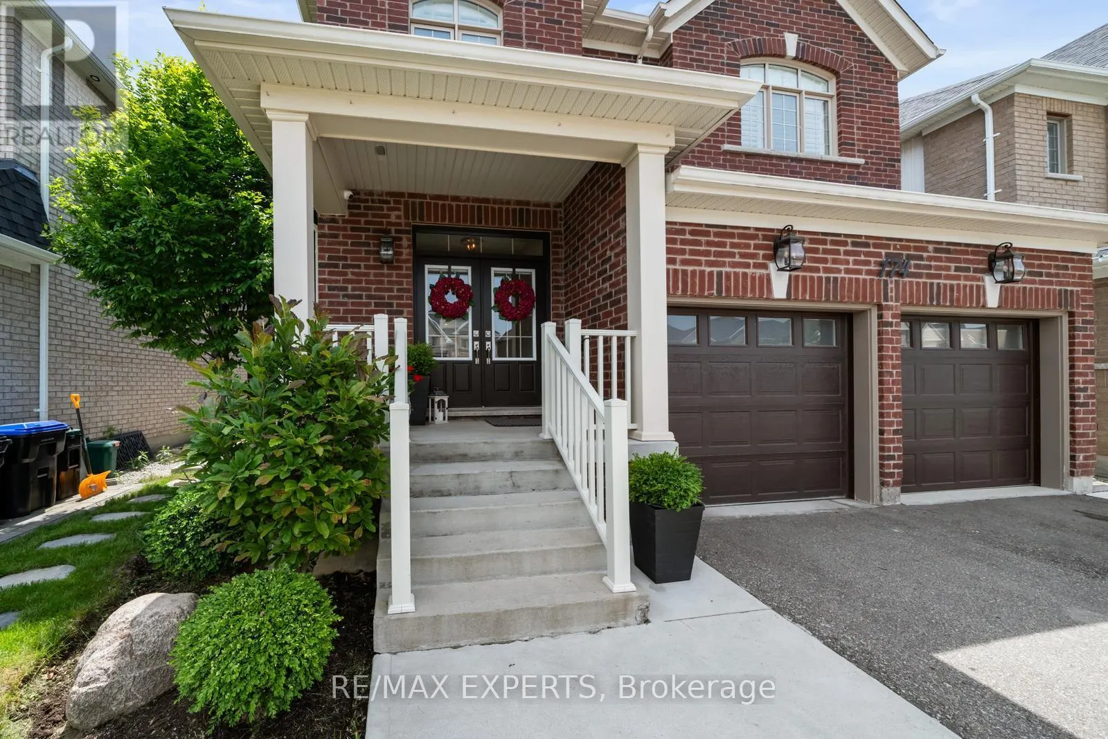 174 SHARPE CRESCENT