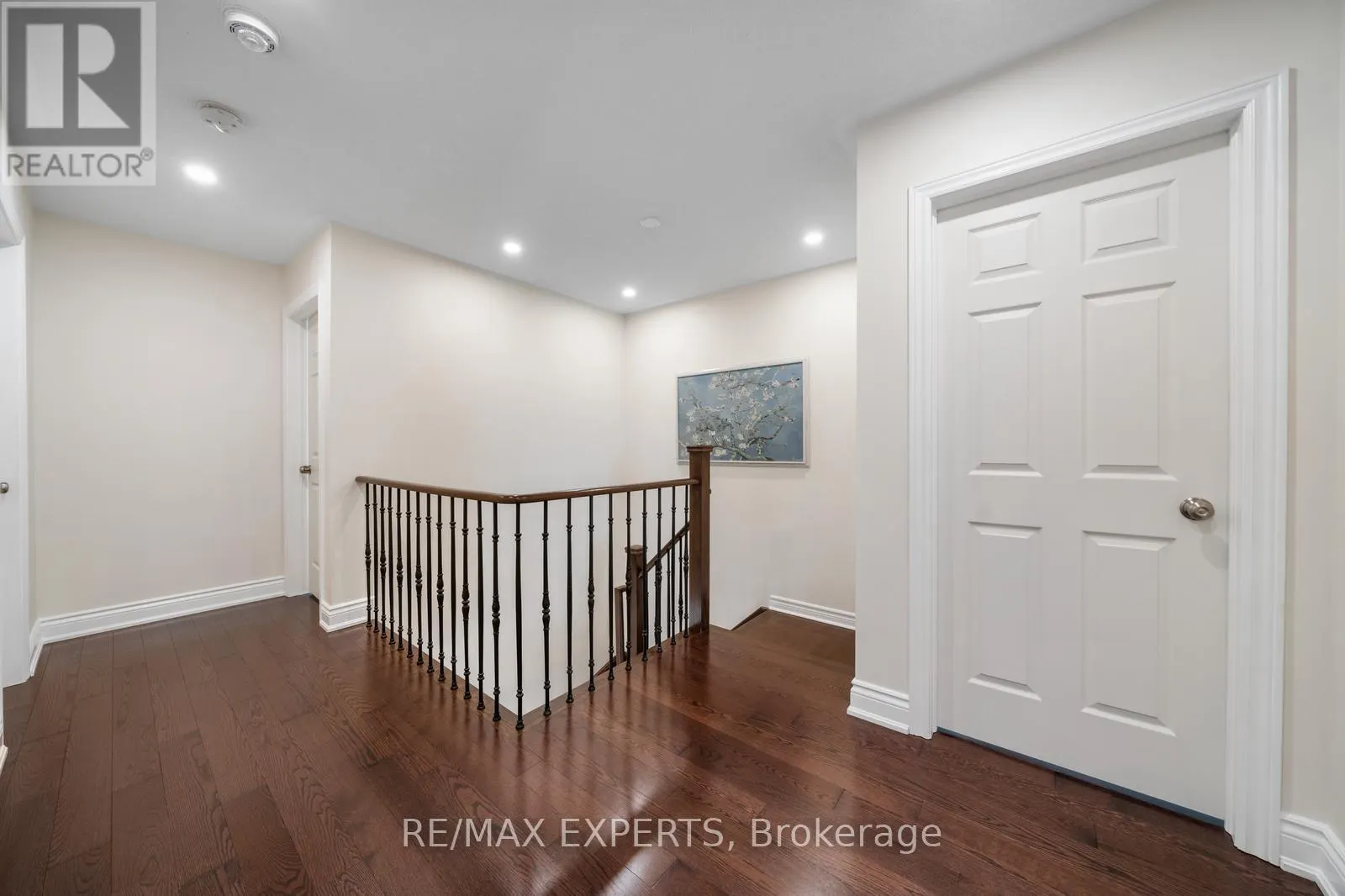 174 SHARPE CRESCENT