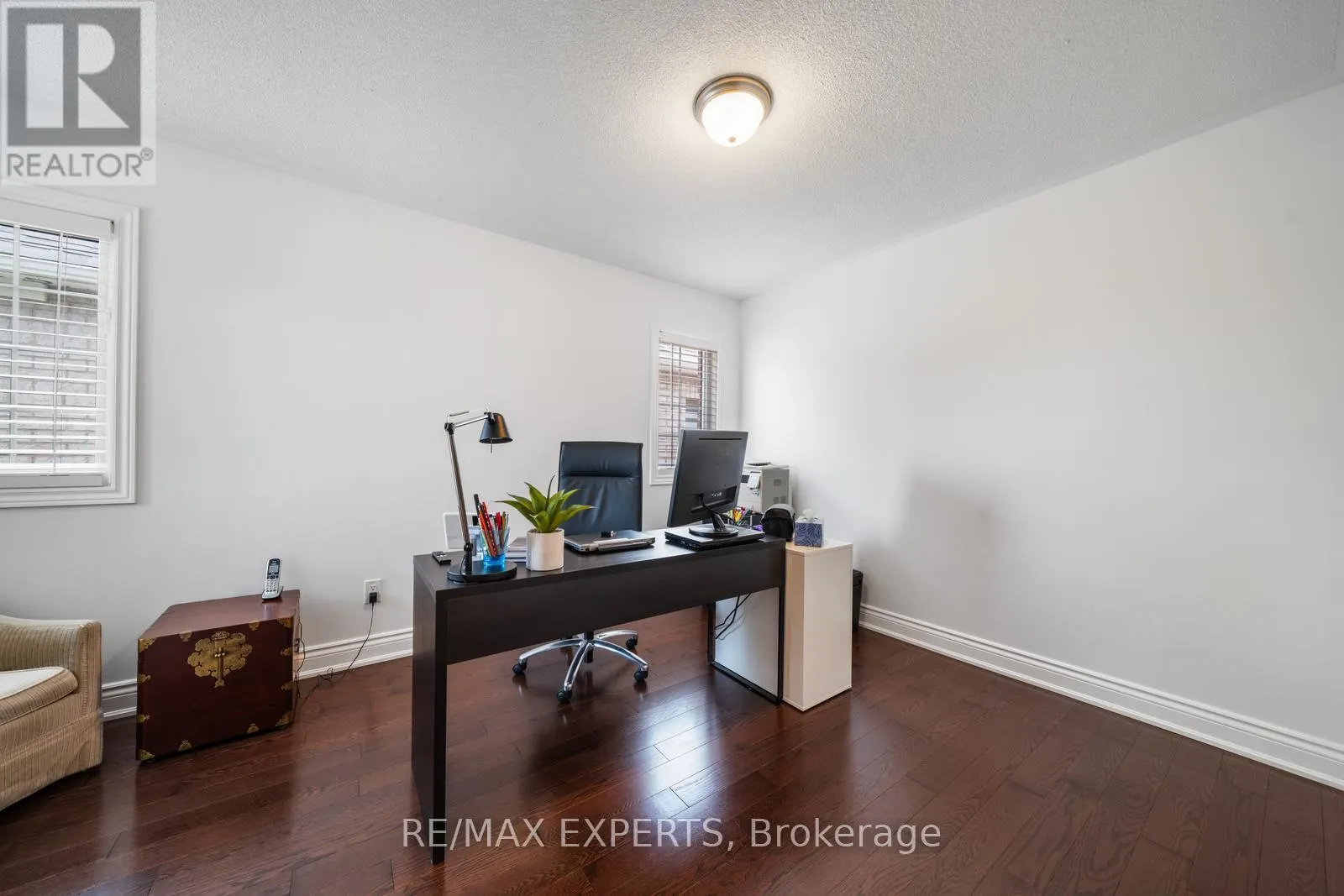 174 SHARPE CRESCENT
